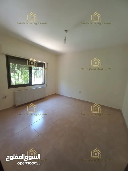 شقة سوبر ديلوكس ارضي مع حديقة وترسات مدخل مستقل