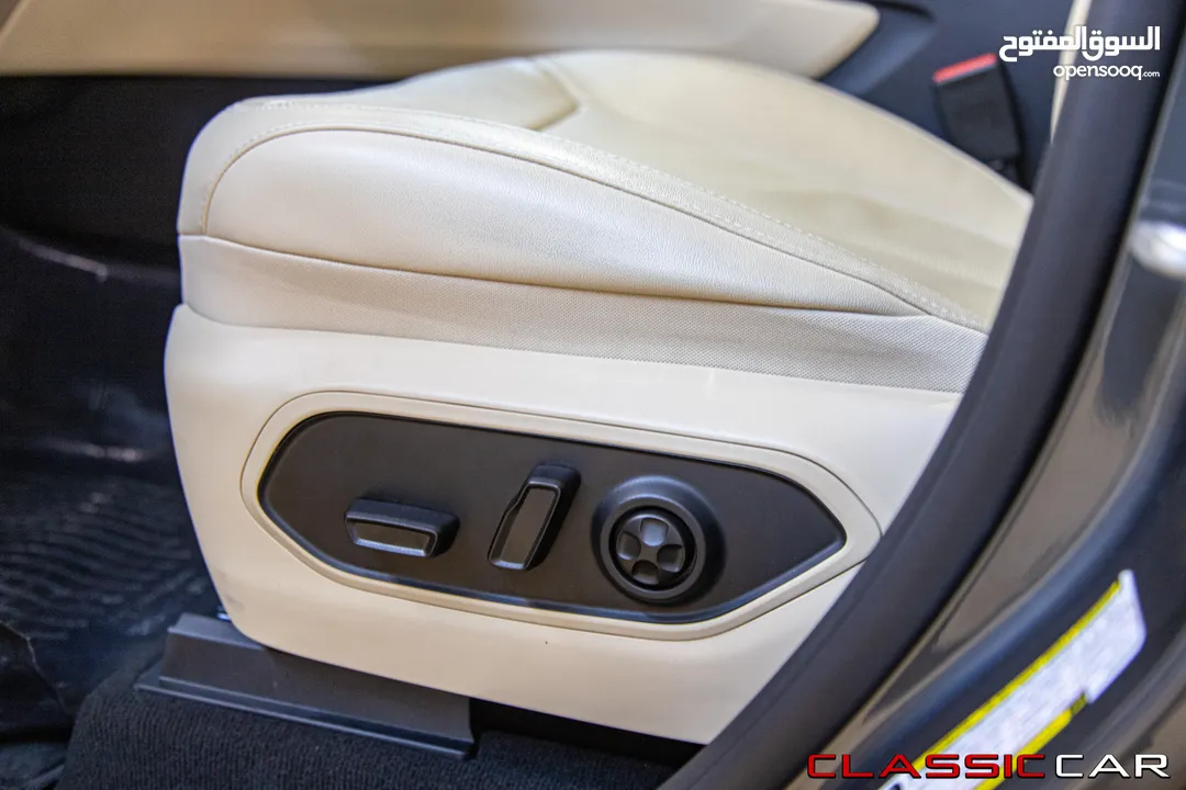 Jeep Grand Cherokee 2022 Limited Plug in hybrid 4xe  السيارة بحالة ممتازة جدا و قطعت مسافة 5000 كيلو