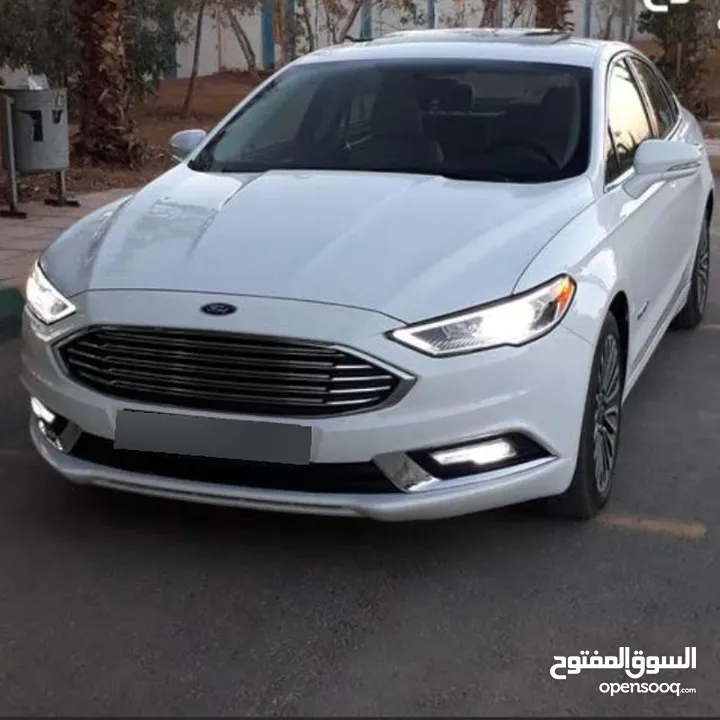 فورد فيوجن تيتانيوم 2017 . استخدام شخصي. لم تعمل تطبيقات. ممشى 213 الف كيلو. صيانة دورية.