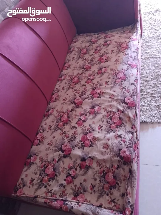 كنب للبيع جلسه