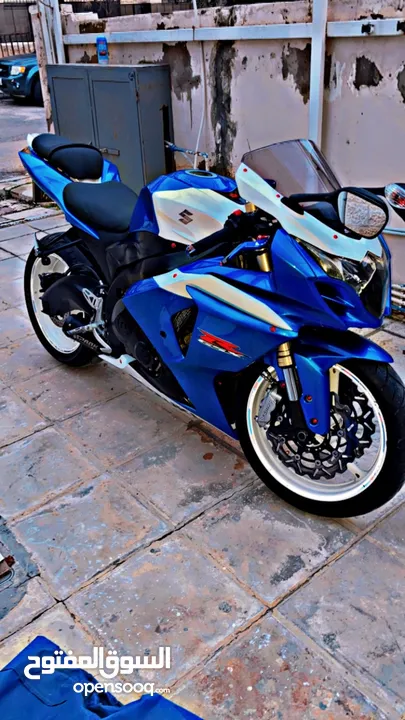 دراجة سوزوكي GSXR1000 ريس موديل 2009
