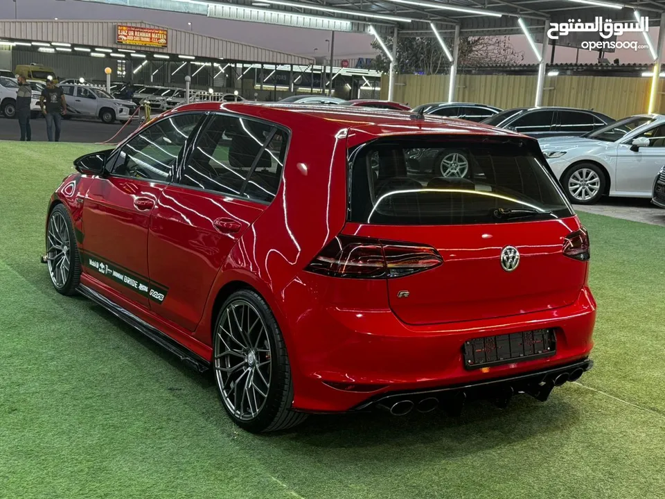 Golf R, 2015 model, Gulf specifications, in excellent condition