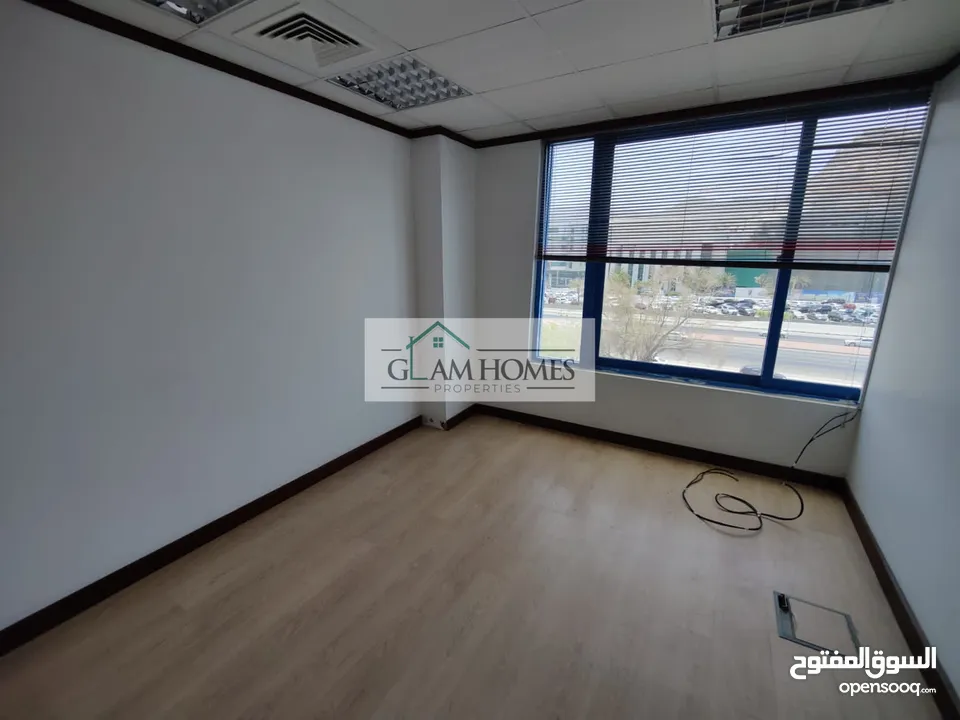 Office Space starting from 300Sqm for rent in Wattaya REF:94H