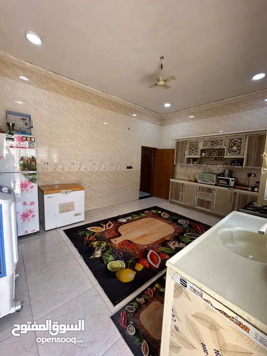منزل للبيع بسعر مناسب جداا التنومه الصالحيه قرب مدارس ريف الزاهر سعر 105