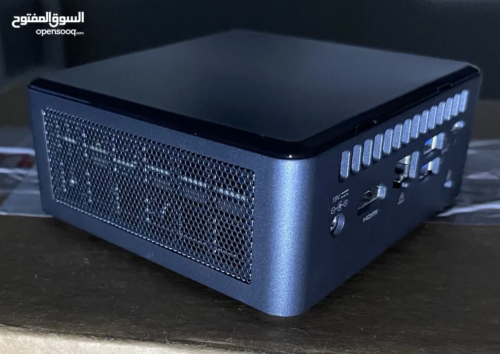 Intel NUC10I7 6Core i7-10710U, generation 10 32GB RAM, 500gb m2 SSD, Win 11 Pro