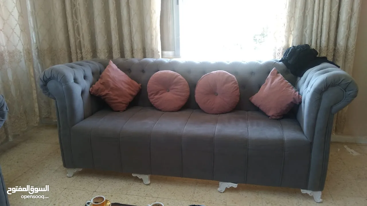 طقم كنب تفصيل ثلاثيه عدد2 وثنائيه سكني وزهر الطقم احلا من الصور