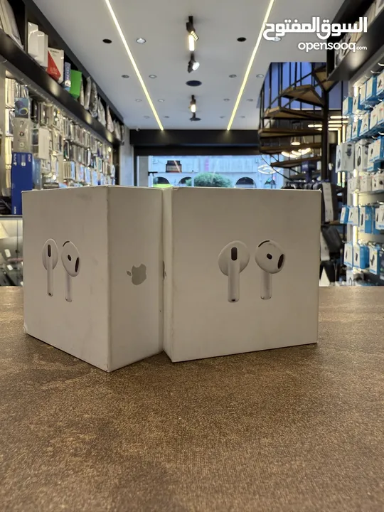 Apple AirPods 4 جديد