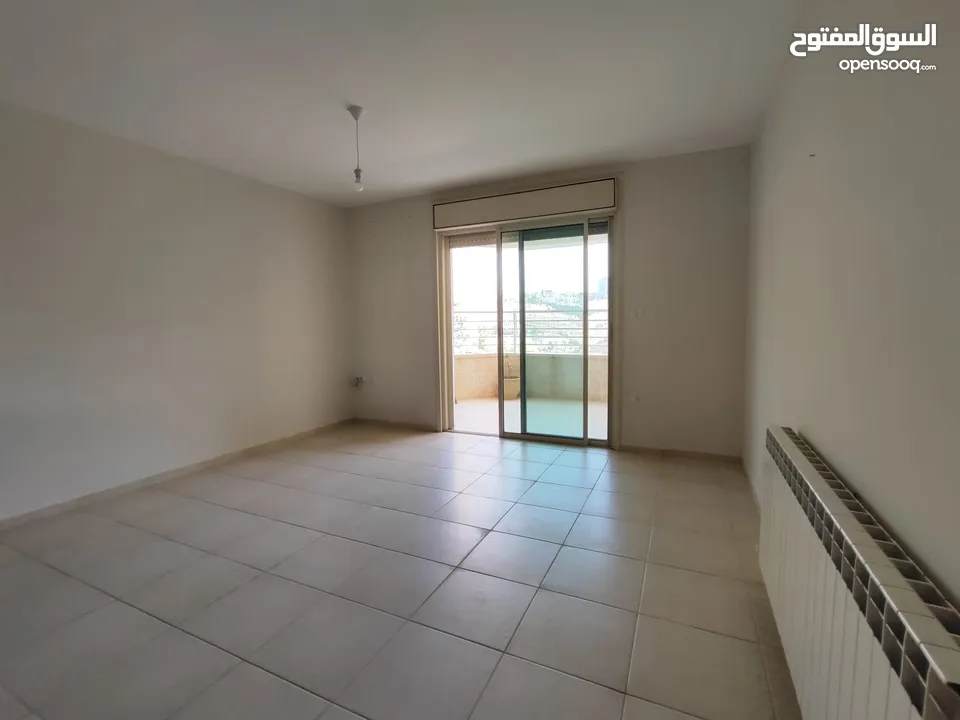 شقة غير مفروشة للإيجار – الطيرة خلف الريف