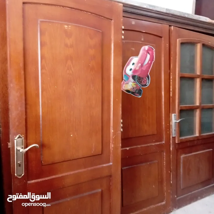 بواب سوبر خشب سويد مع كشفات حلوق