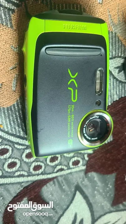 فوجي فيلم فاين بيكس XP125 كاميرا رقمية واي فاي ضد الماء، اسود/اخضر