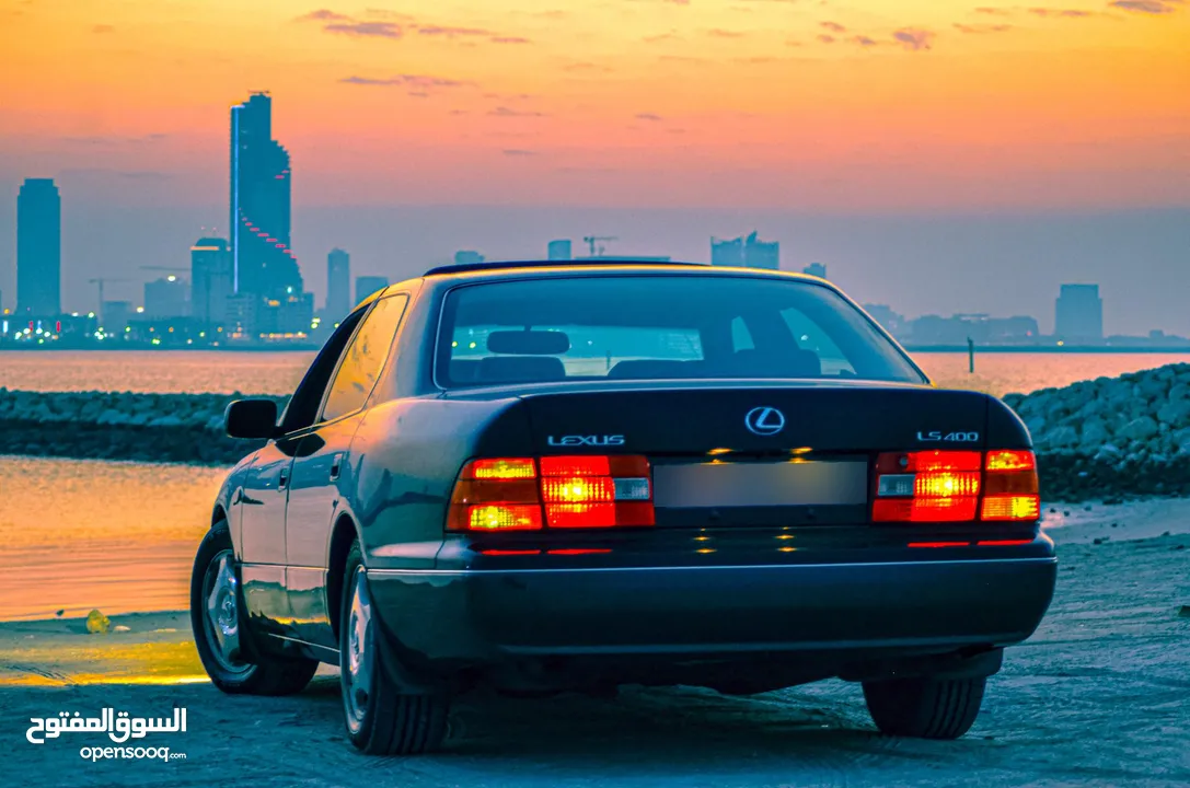 Lexus LS400 2000model