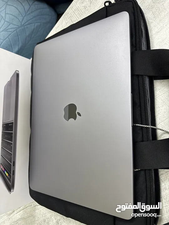 MacBook Pro 2020 اخو الجديد + شنطة جديدة هدية