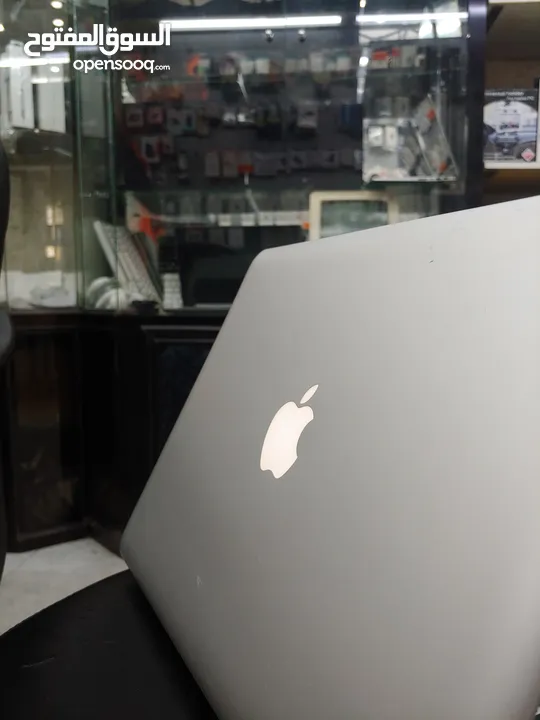 جهاز ابل ماك بوك برو 2012 معالج i7