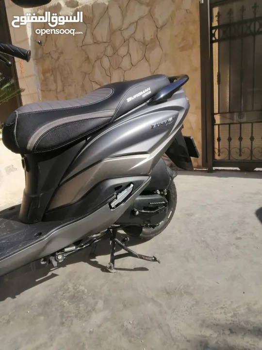 سكوتر سوزوكي بيرجمان