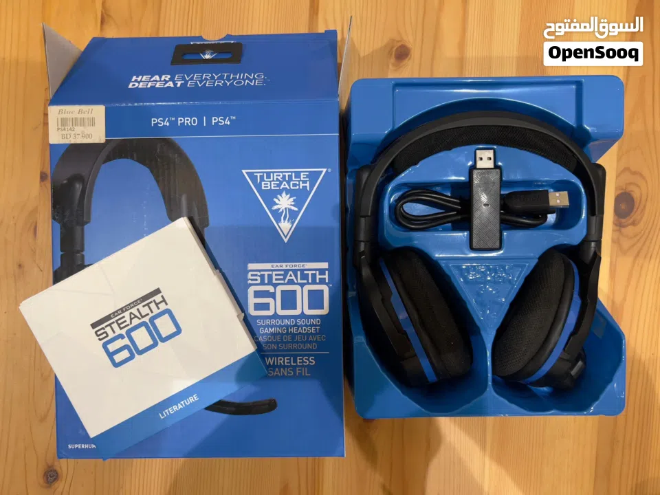 بليستيشن4 Pro شبه جديدة مع الشنطة والسماعة لاتفوتها!