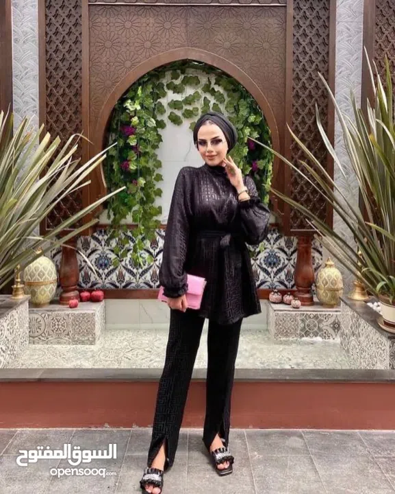 ملابس اطقم نسائي