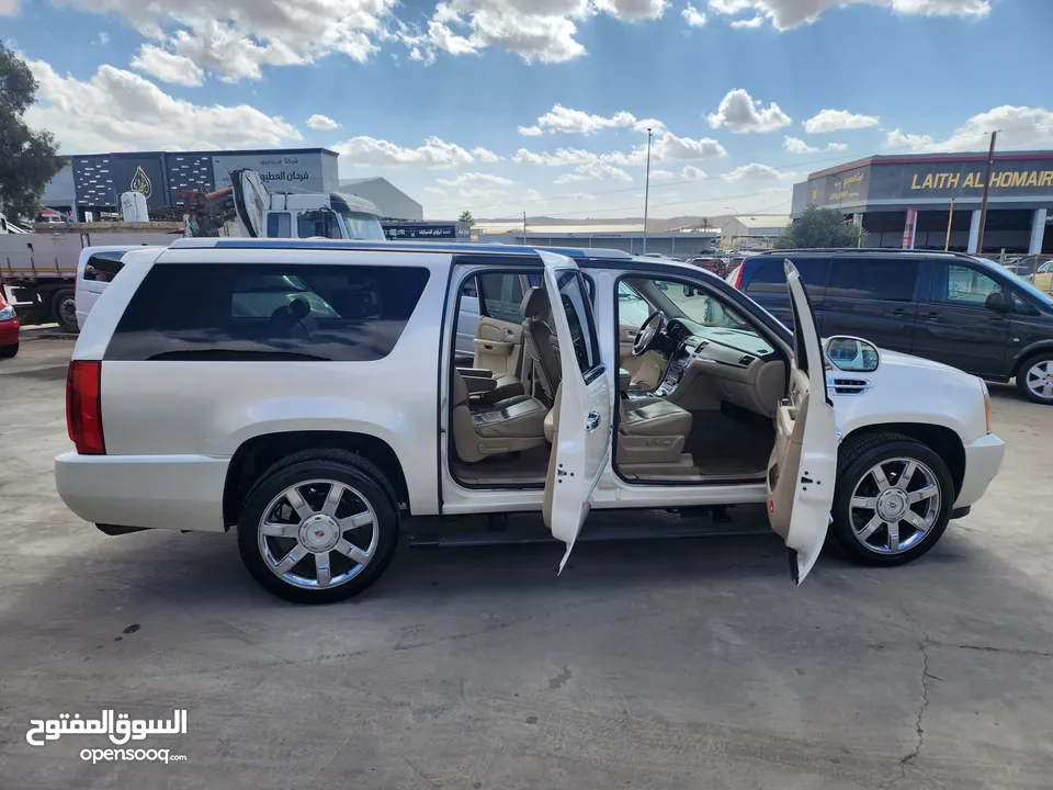 كاش أو اقساط من المالك كاديلاك اسكاليد 2011 VIP PLATINUM XL مميزه جدا 6.2cc