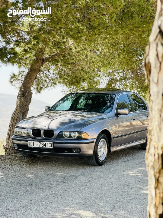 BMW E39 525