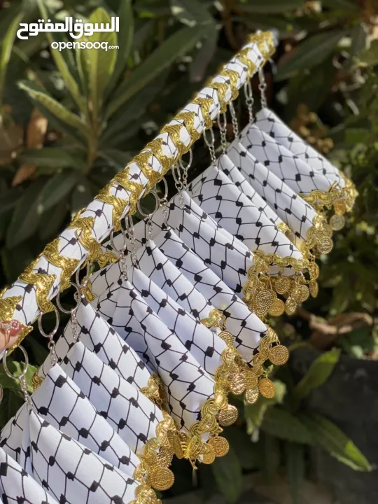 دلات قهوة وفناجين ومناديل ام العريس وغيرها