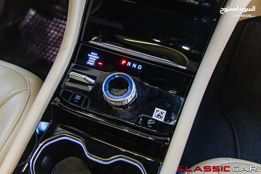 Jeep Grand Cherokee 2022 Limited Plug in hybrid 4xe  السيارة بحالة ممتازة جدا و قطعت مسافة 5000 كيلو