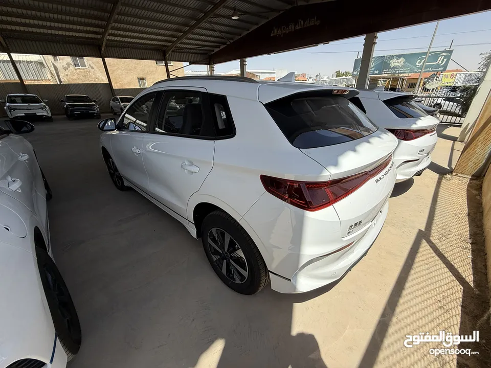 byd E2 2023 لكشري  فحص كامل  عداد 17000 لا يوجد اقساط شخصيه