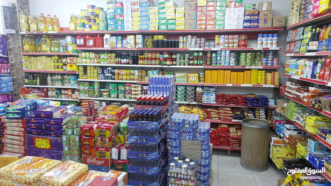 محل تجاري بابين للبيع خلو مع البضاعة
