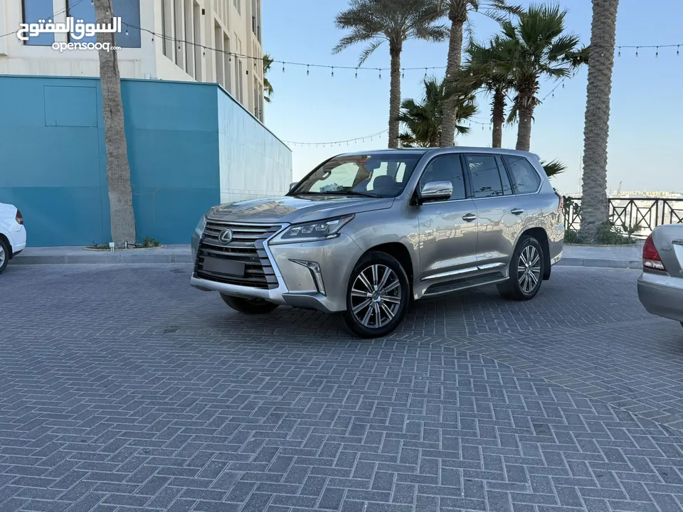 ‏Lexus LX 570 model2017 full option