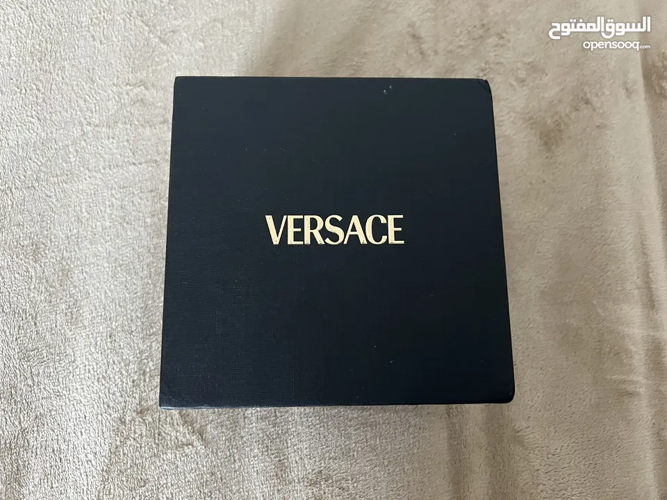 Premium Versace gold watch