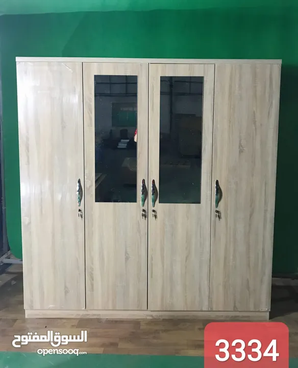 4 door cupboard - 2m