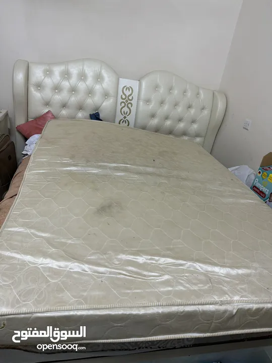 Queen size medicated mattress