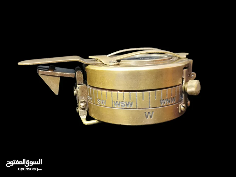 بوصله نحاس عسكريه 1941 دقيقه جدا