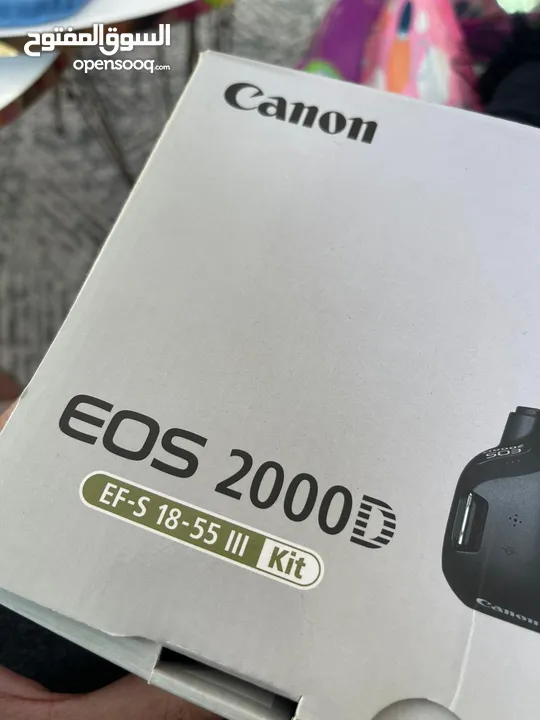 كاميرا كانون 2000D