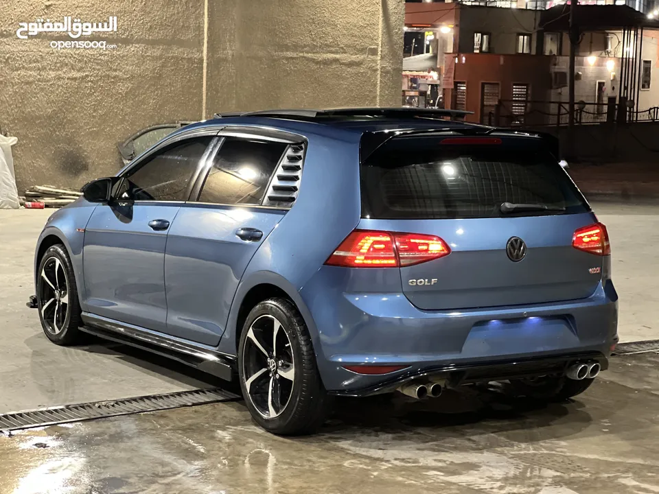 جولف MK7.5 2014 (مميزة وفل إضافات مع بانوراما وبسعر مميز كاش فقط)