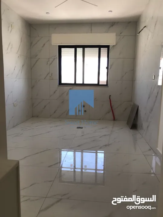شقة فاخرة للبيع في الجندويل طابق ثالث مع روف دوبلكس 131م تشطيب سوبر ديلوكس لم تسكن
