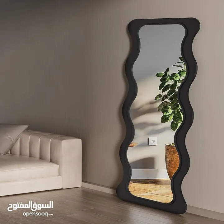 مرايا فخمههه ب اطار مخمل فخم اغتنمي العرض وخديها