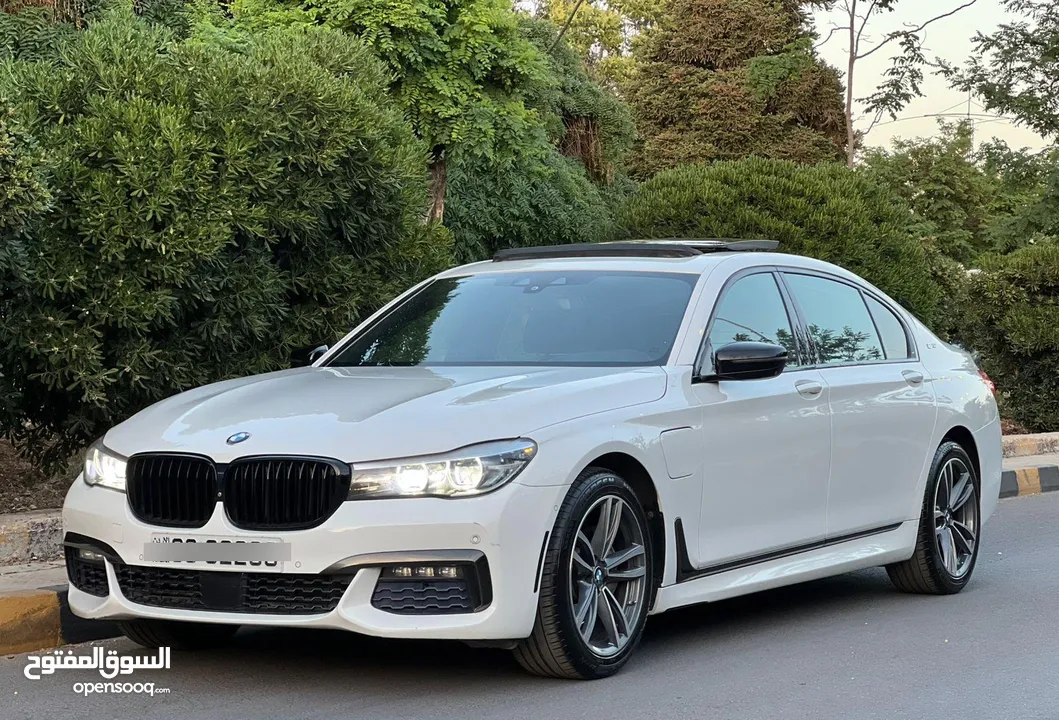 2018 BMW 740 eDrive بحالة الوكالة للبيع كاش او اقساط من المالك مباشرة بدون وساطة بنوك دفعة اولى