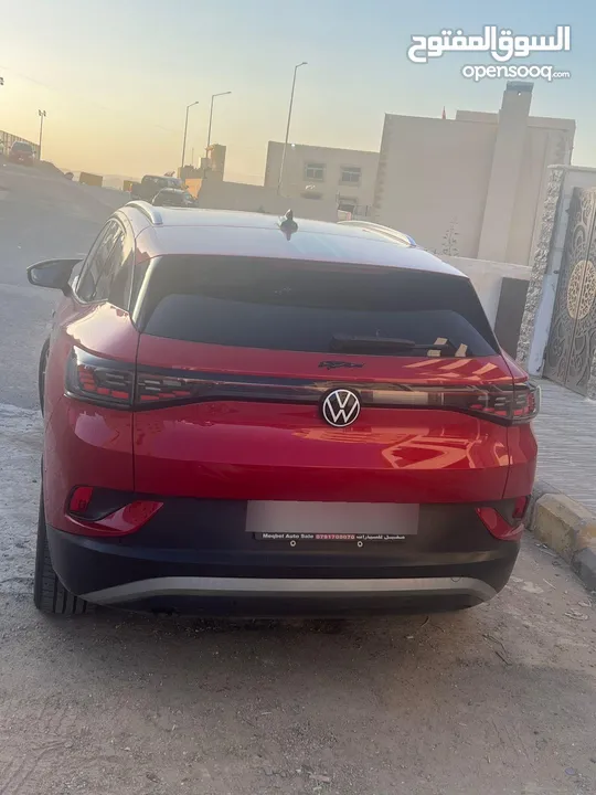 Id4 cross pur + 2021 بحالة الوكالة لون خمري