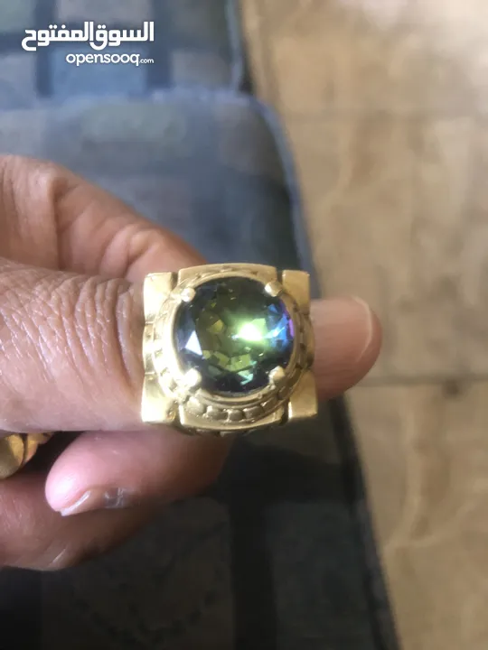خاتمين انتيك حجر مازونايت حجم كبير للبيع بسعر مناسب الخاتم انتييك. والحجر مازونايت.