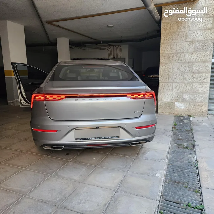 للبيع سيارة بستيون B70 2023 وكالة   Bestune B70