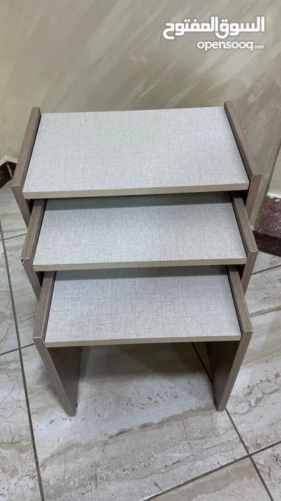 طاولة وسط  مع القزاز مع طقم جانبيات 3 احجام    طقم ديكور فوانيس 3 احجام خشب