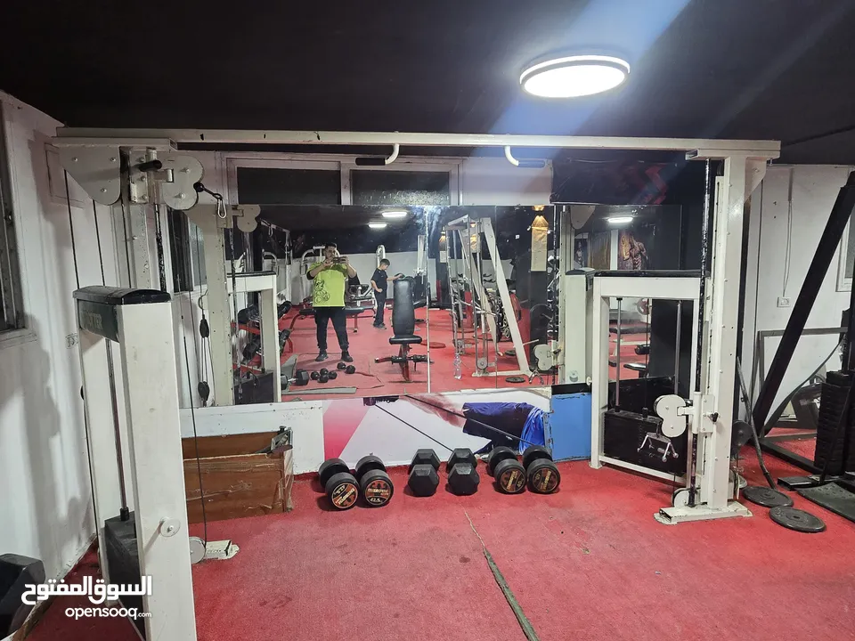 نادي رياضي كامل للبيع