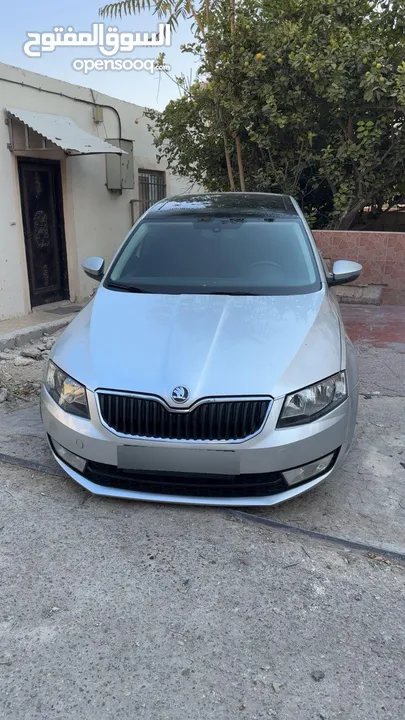سكودا اكتافيا 2014 قير عادي للبيع