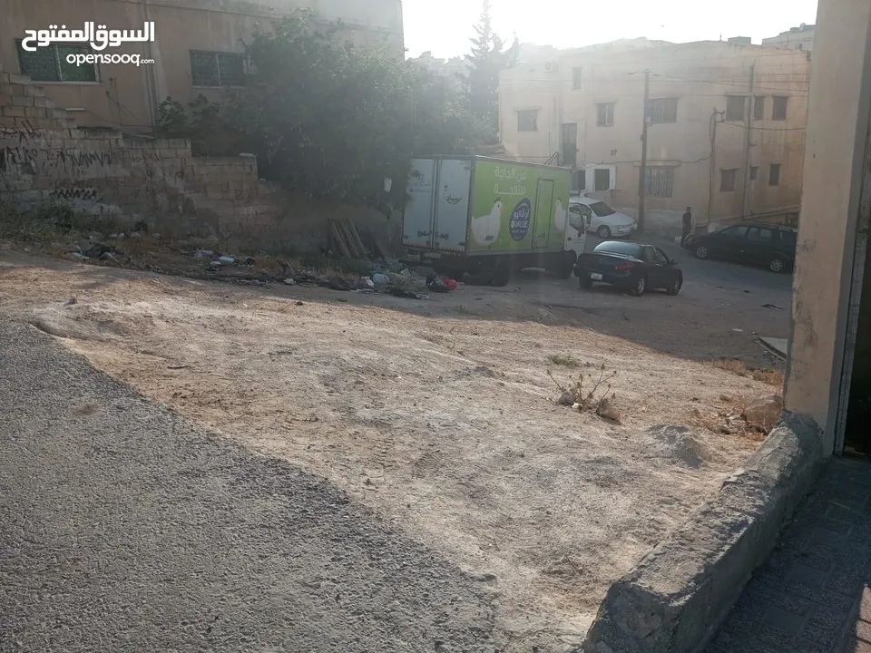 قطعة أرض في القويسمة حي المعادي مساحة 300م