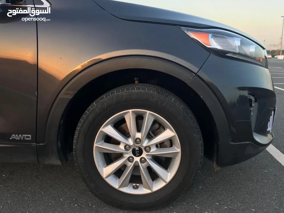 ‏2019 Kia Sorento LX (UM)