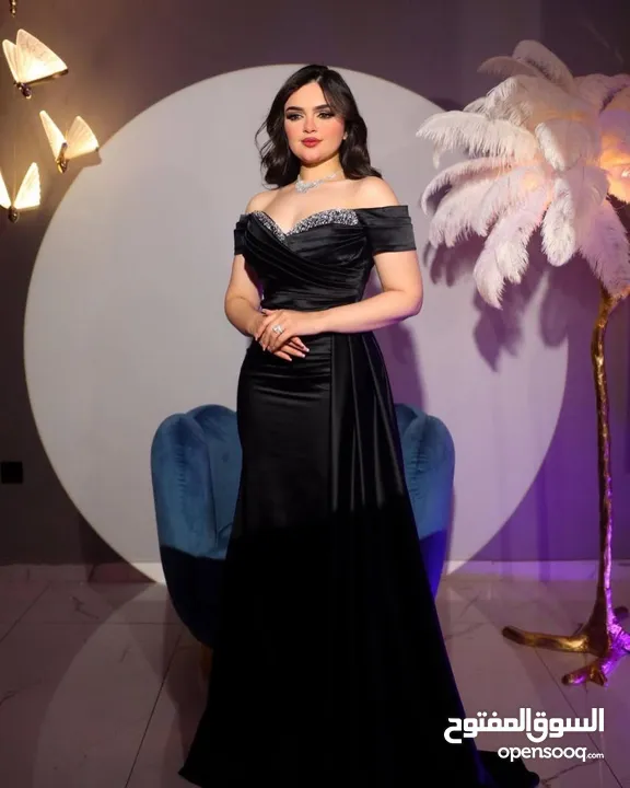 فستان سهرة أو خطوبة ملووكي يخطف القلب  هل أنتي جاهزة للتميّز؟ هذا الفستان مصمم بإتقان لكل بنت