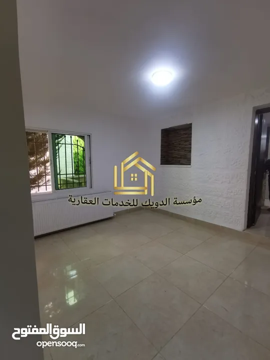 شقة فارغة - دابوق - 2نوم - ترس - مدخل مستقل