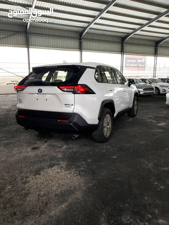 TOYOTA RAV4 Hybrid 4*4 LE 2024-صنع ياباني