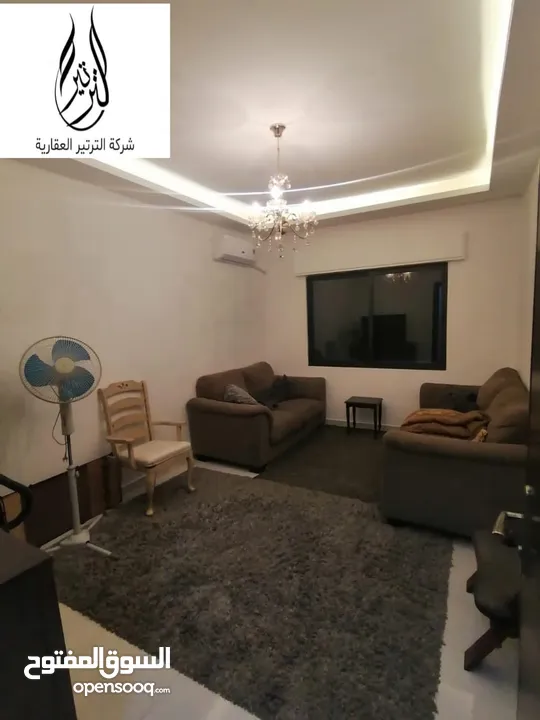 شقة مميزة للبيع طابق اول في اجمل مناطق  ضاحية الأمير علي