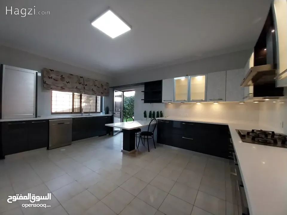 شقة للبيع في دير غبار  ( Property ID : 35486 )