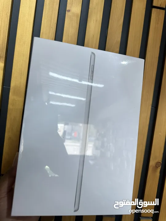 iPad 9th gen 64Gb New